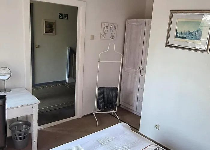Hotel Altes Fahrhaus 2*